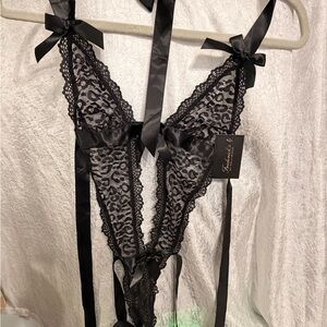 Frederick's of Hollywood Black Lace Leopard Chemise